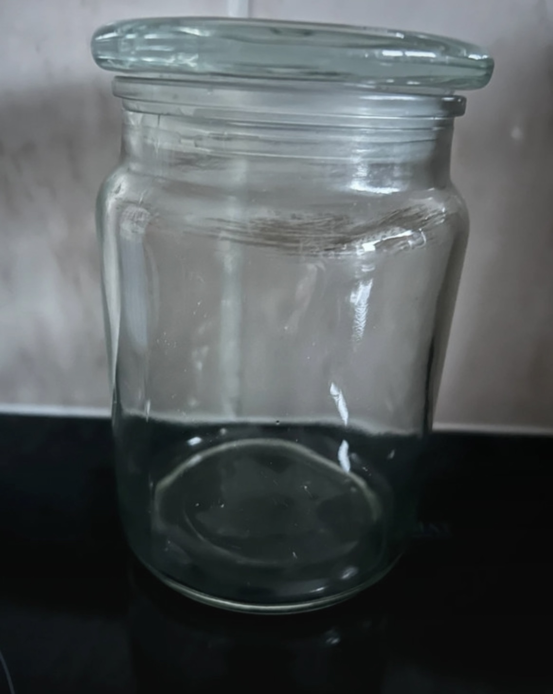Glass jar with lid perfect for storage/crating/candles
