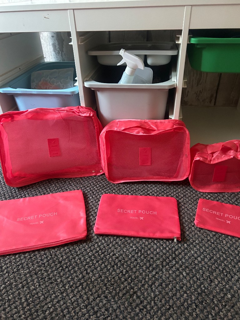 Pink travel cubes x6