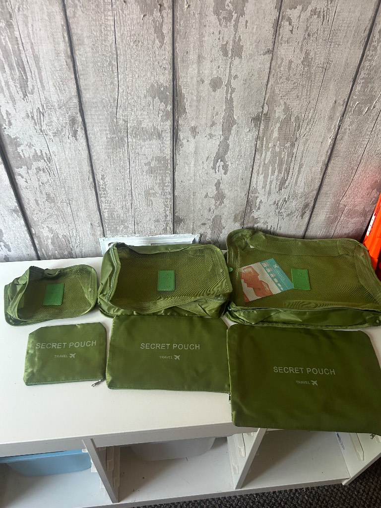 Green travel cubes x6
