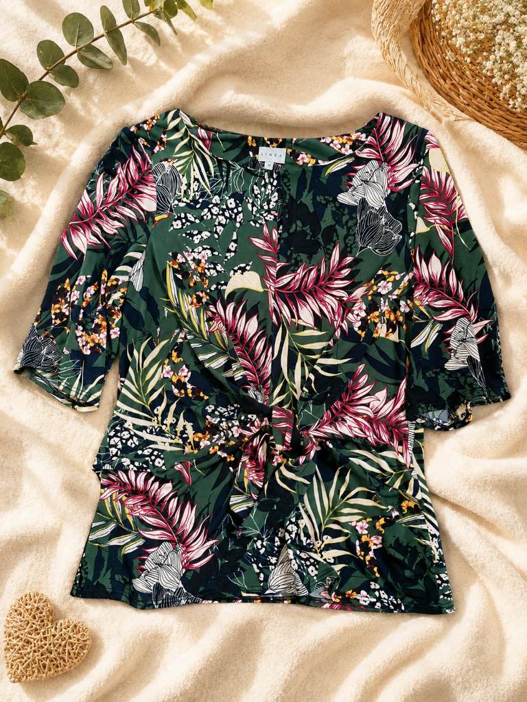 Ladies size 14 top