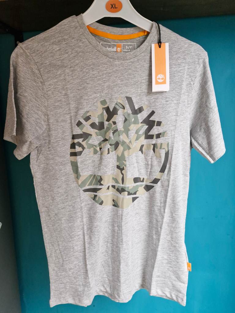 Men's graphic print camo tree t shirt
