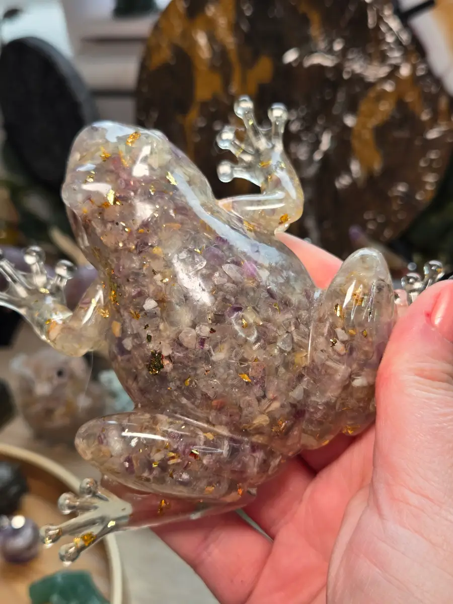Flourite crystal  chips  set in Resin frog carving
