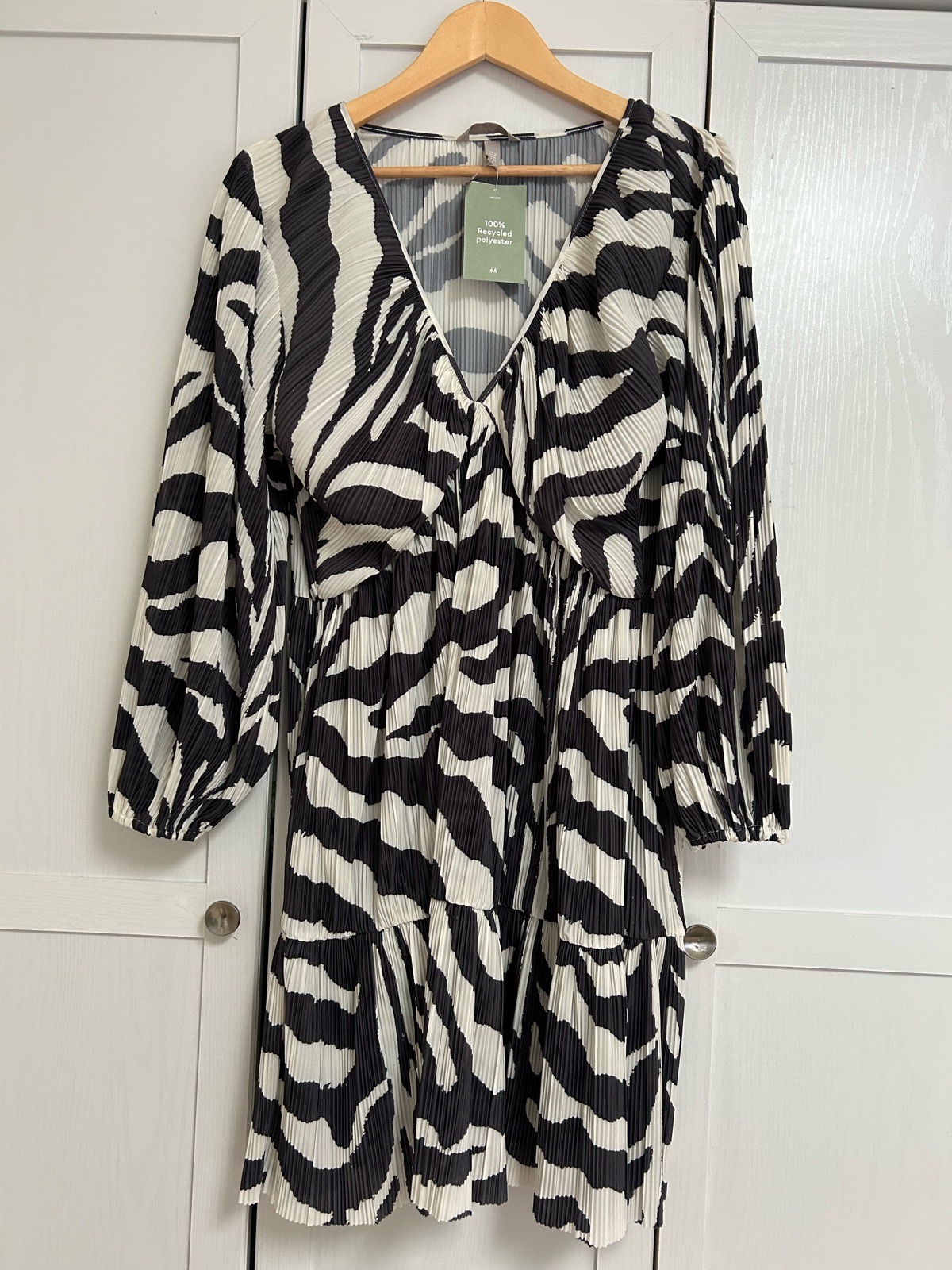 BNWT H&M plisse/ pleated Dress size XL