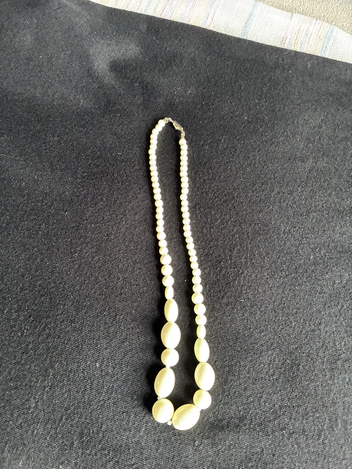 Vintage cream necklace