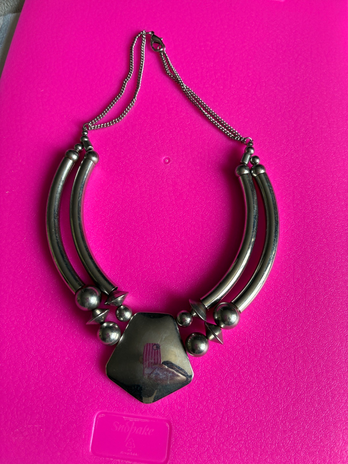 Statement necklace