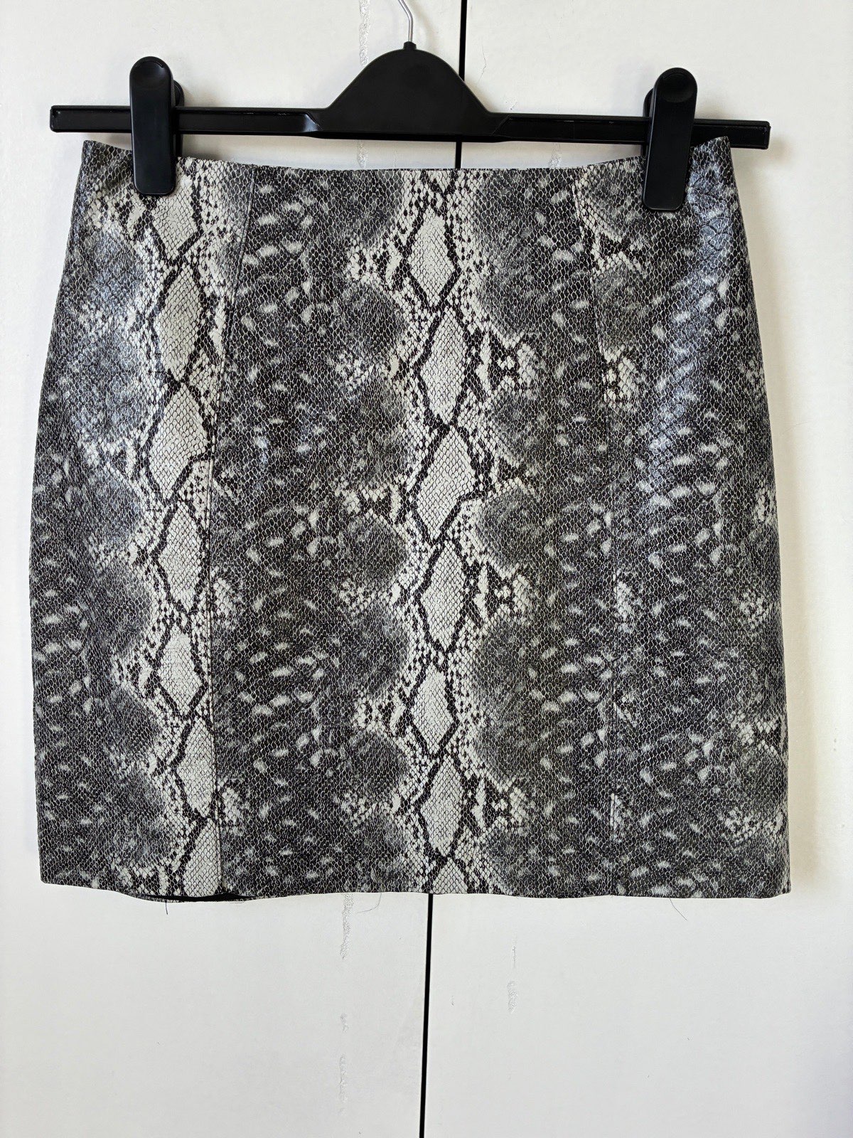 New Look snakeskin skirt