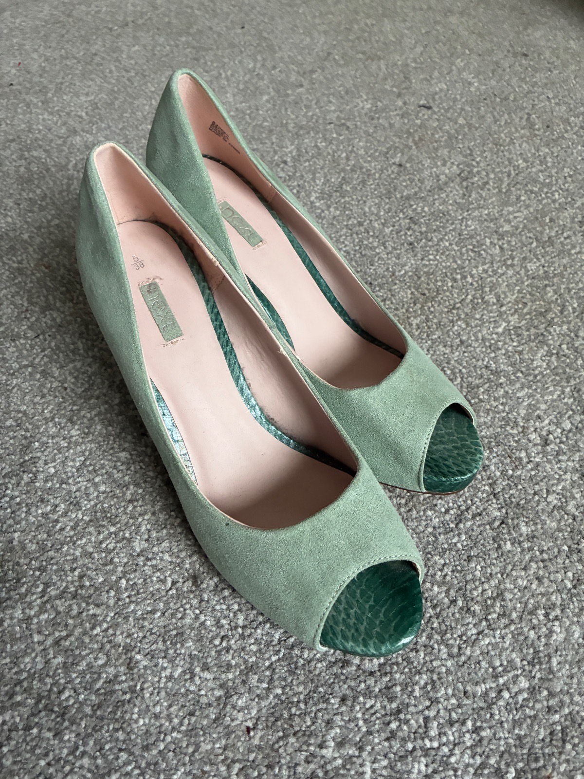 Next heeled shoes