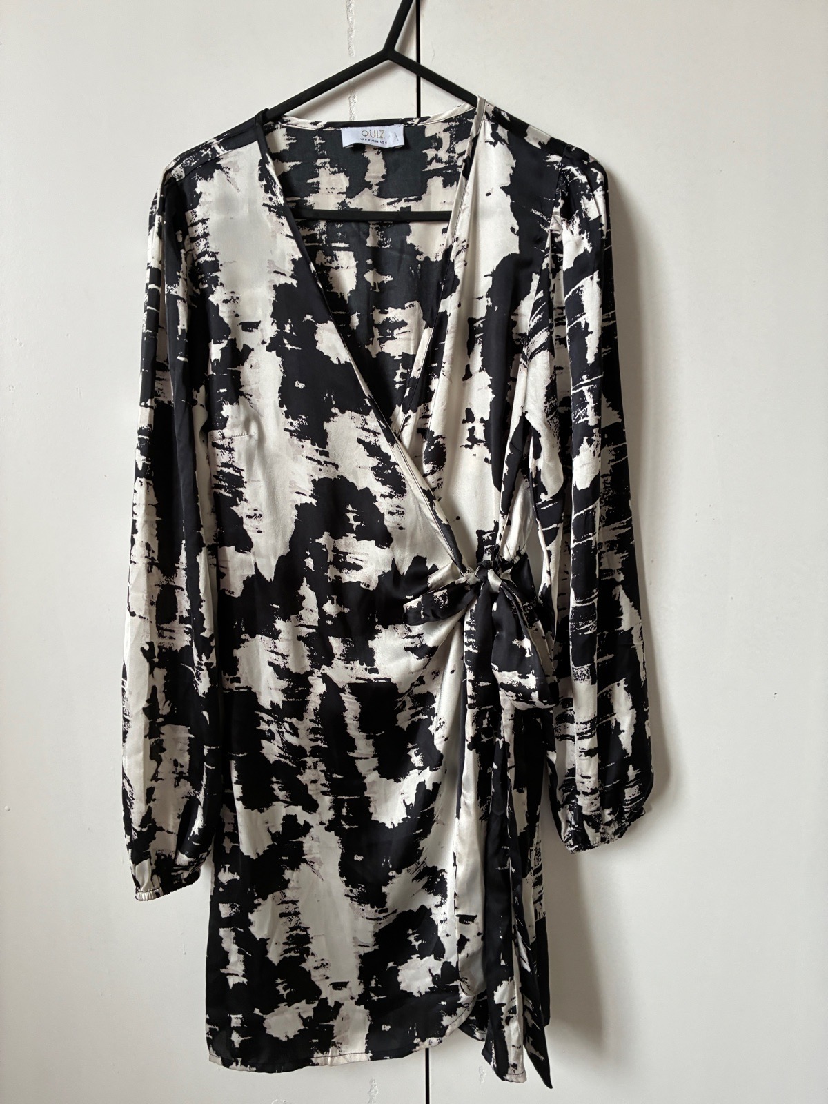Quiz wrap mini dress
