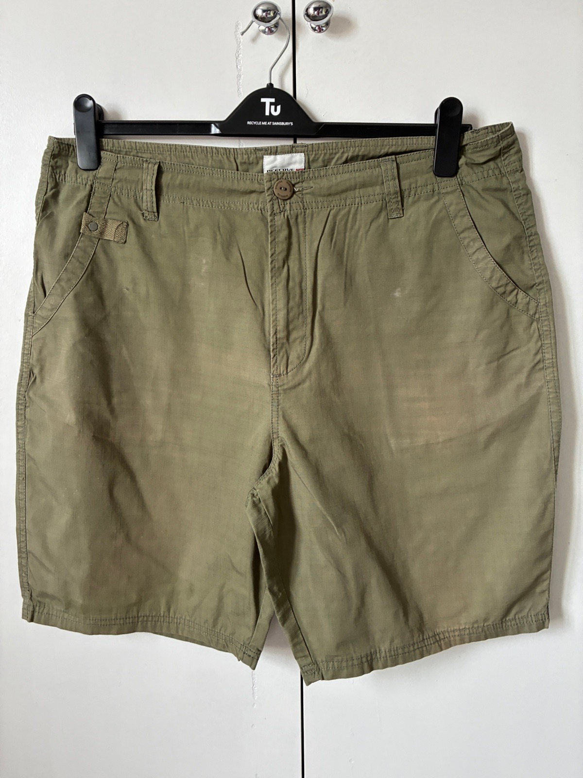 Reserve cargo shortd