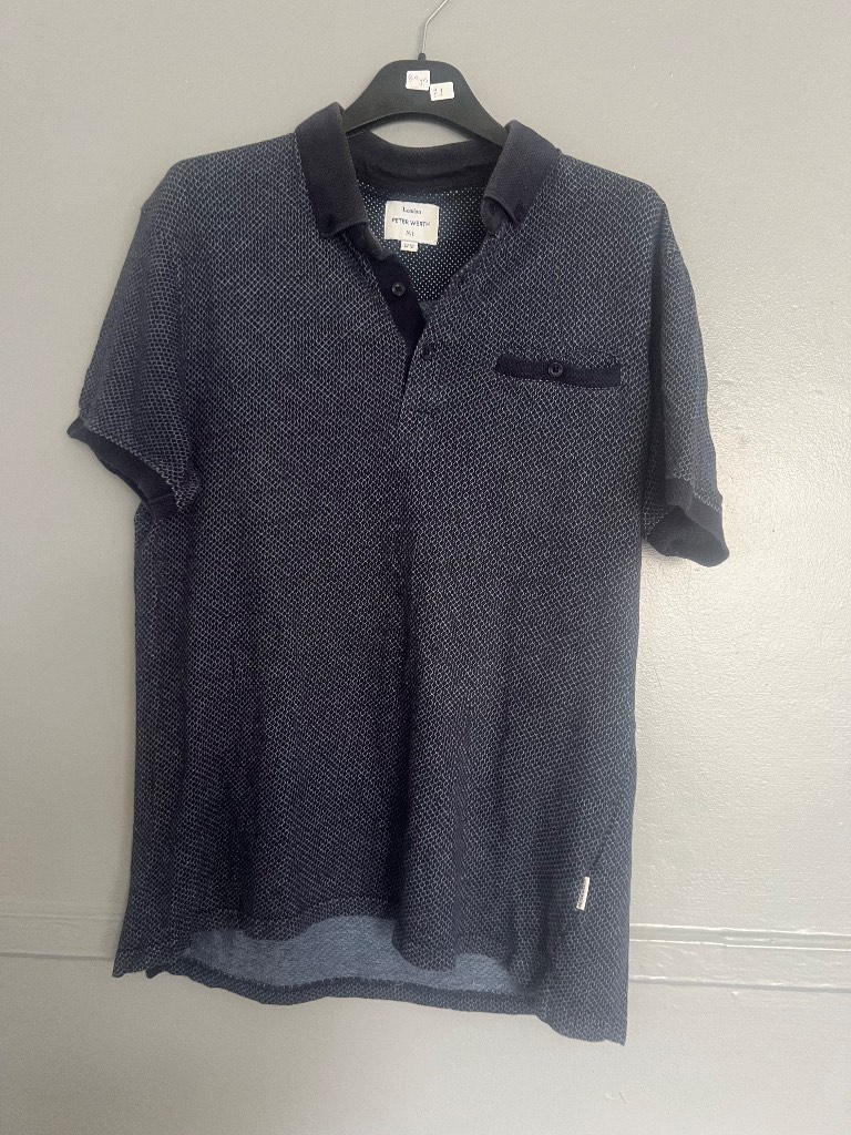 Peter Werth London Men’s Polo Shirt – Size Medium – Navy Patterned