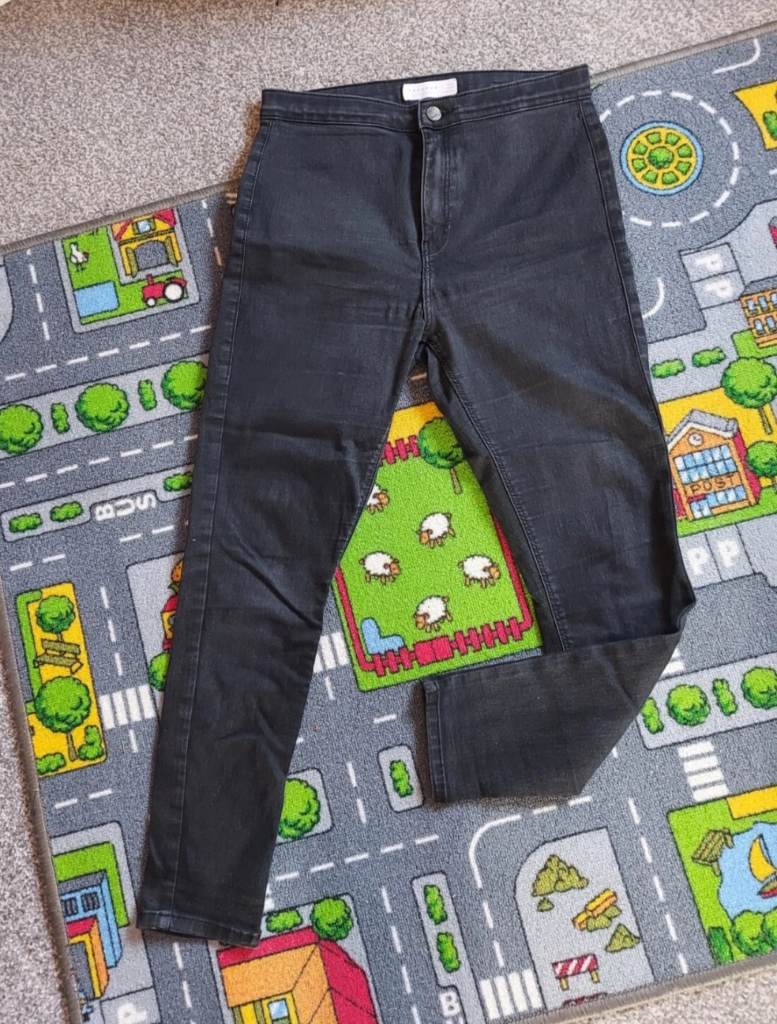 Ladies Topshop Size 8-10 Black Skinny Jeans