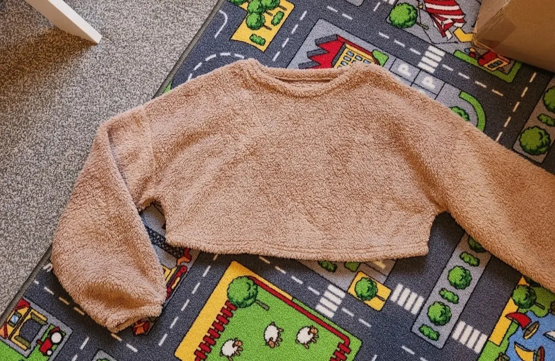 Shein Ladies Size L Brown/Beige Fluffy Teddy Short Long Sleeve Jumper