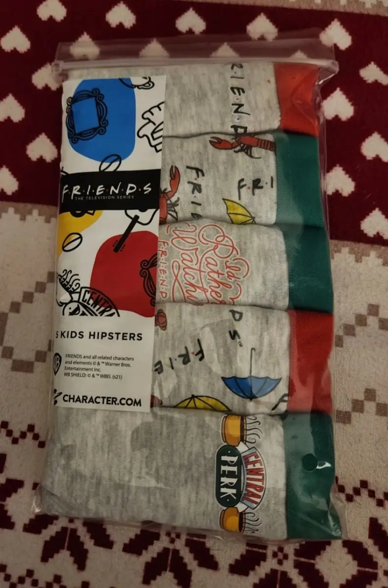 New Girls Age 10-11 FRIENDS Pack Of 5 Hipster Pants/Underwear