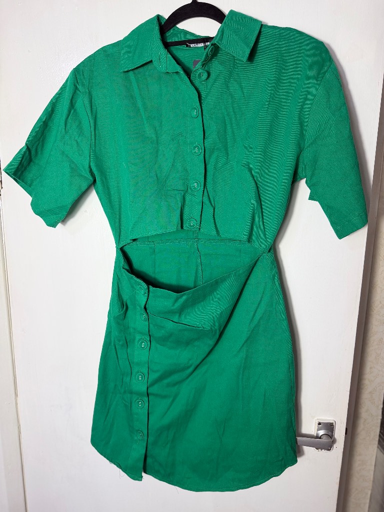 Trendyol Emerald Green Mini Dress – UK 10 / EU 38 – Button Through