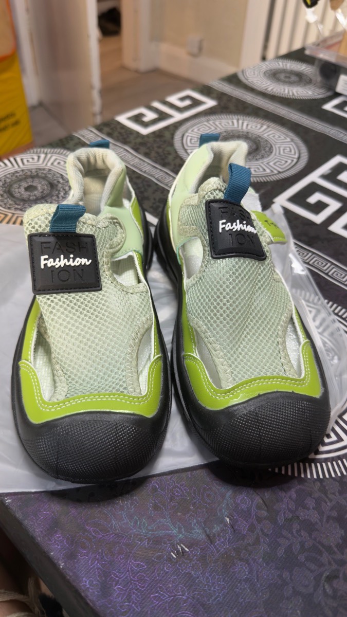 NEW Boys / Girls Summer Sports Sandals – Size UK 2 / EU 36