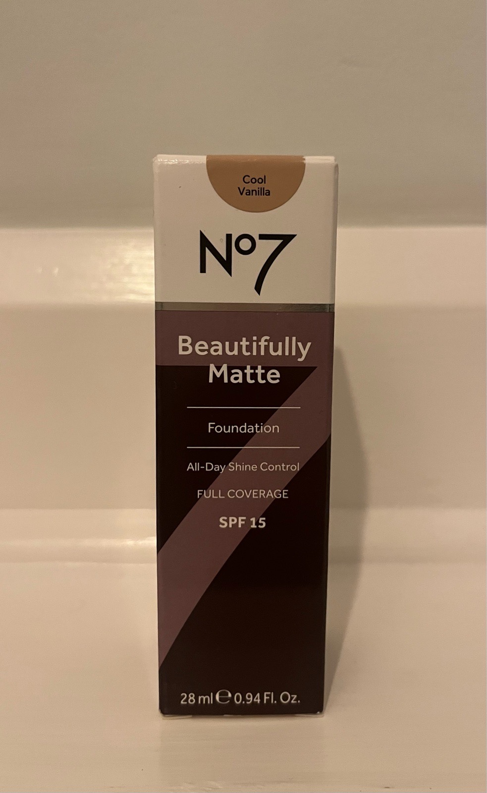 No7 Beautifully Matte ’Cool Vanilla’ foundation