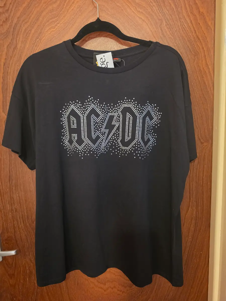 Ladies ACDC Top Size 18
