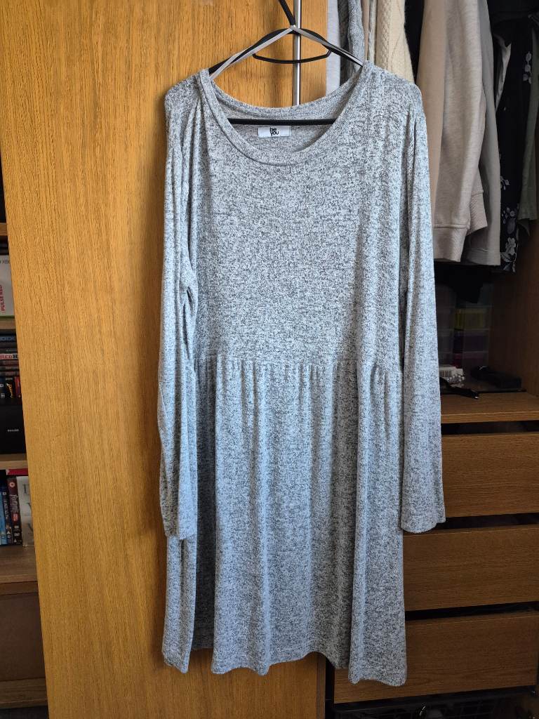 Grey dress