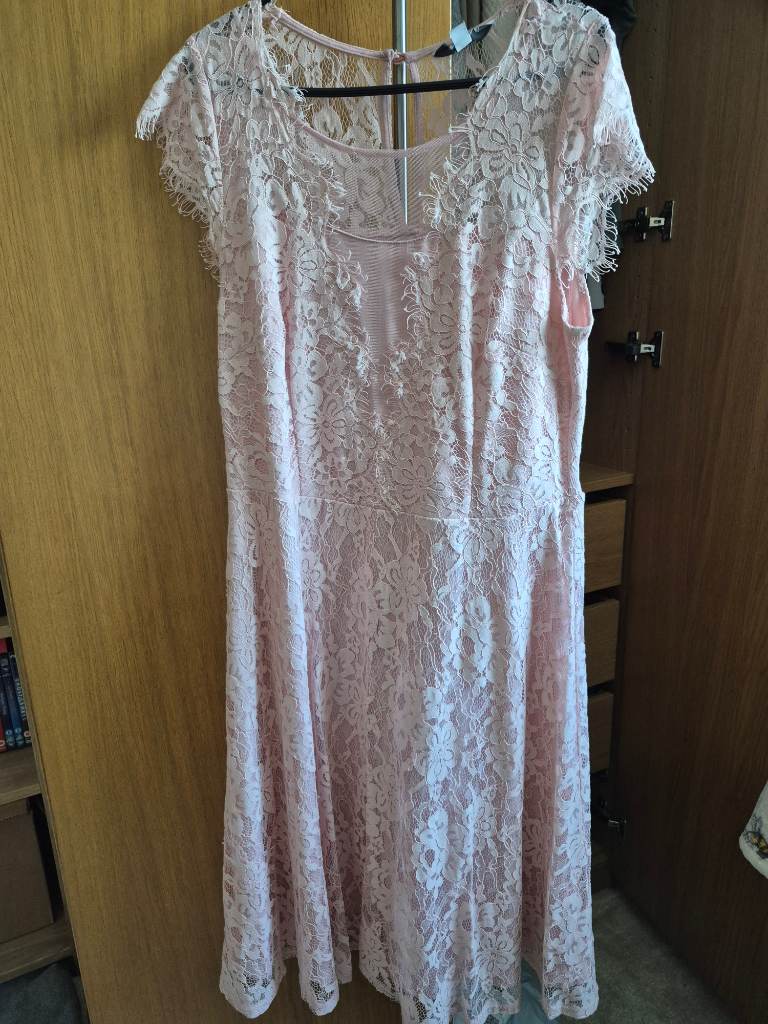 Lovley pink dress
