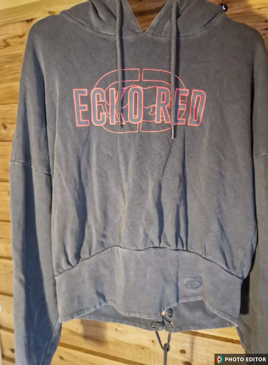 Ecko Red Cropped Hoodie 19