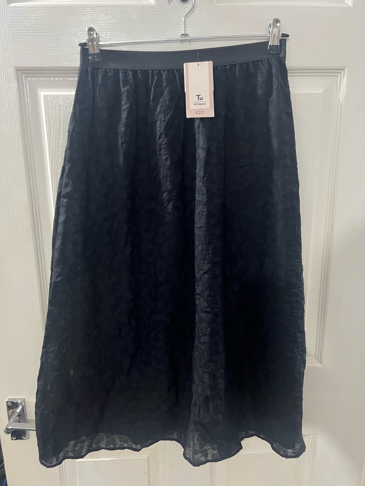 Women’s TU skirt size 8