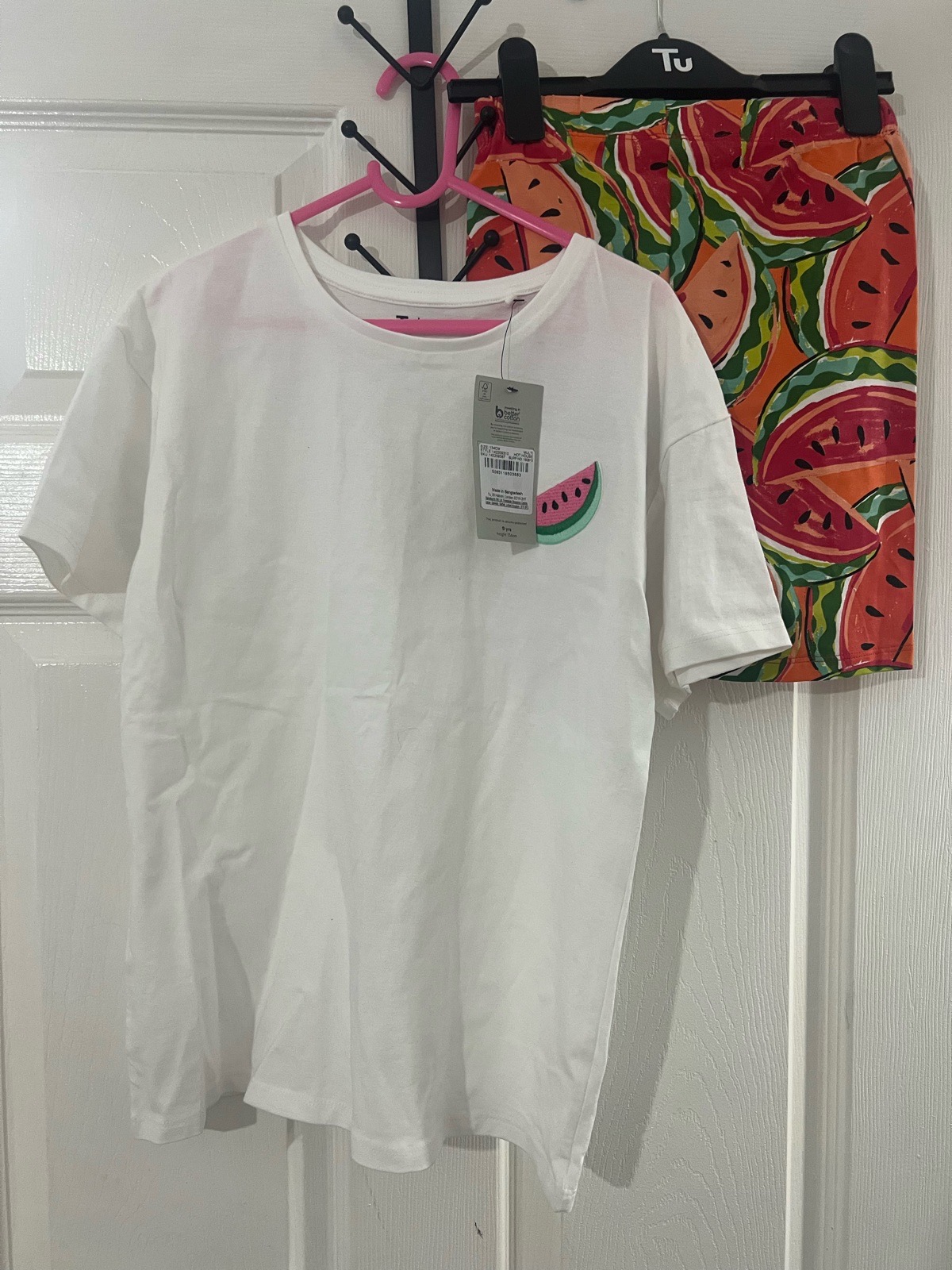 Girls shorts and T-shirt set 9 years
