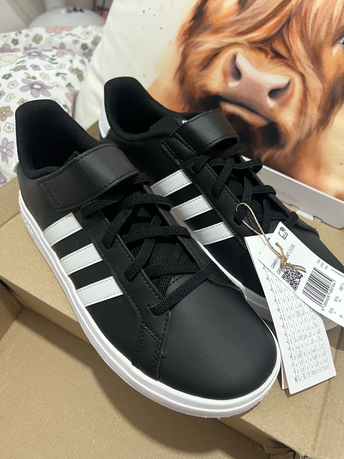 Adidas trainers size 5.5