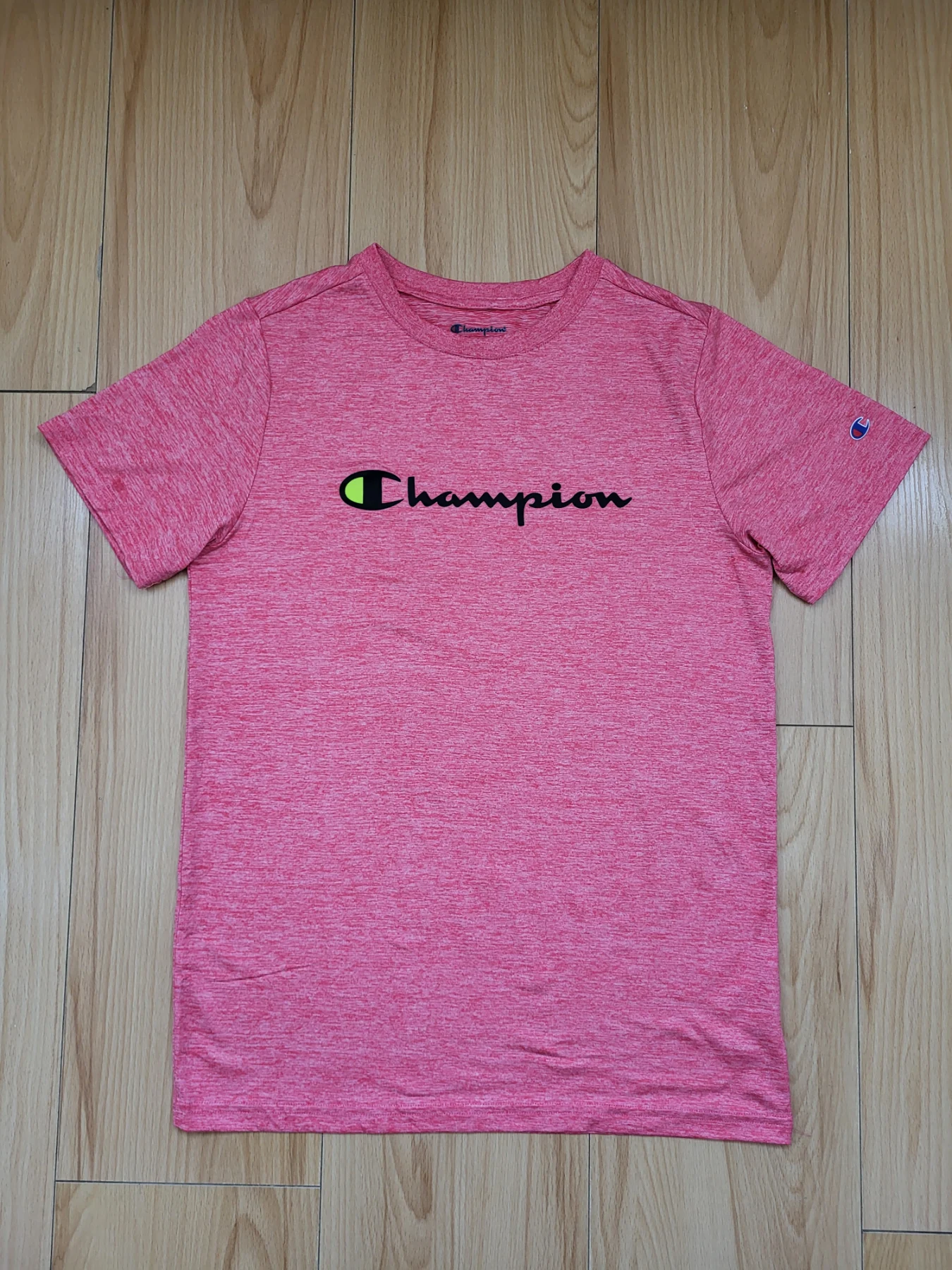 Champion girls tshirt ,size 14/16 yrs