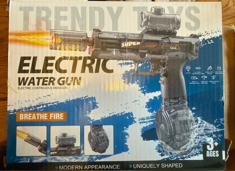 Electric water pistol