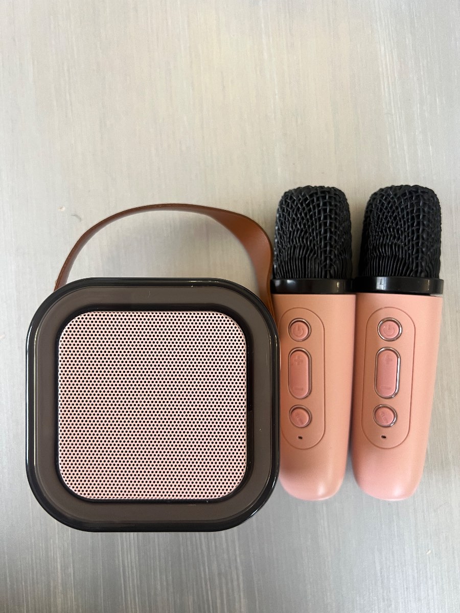 Kids karaoke machine
