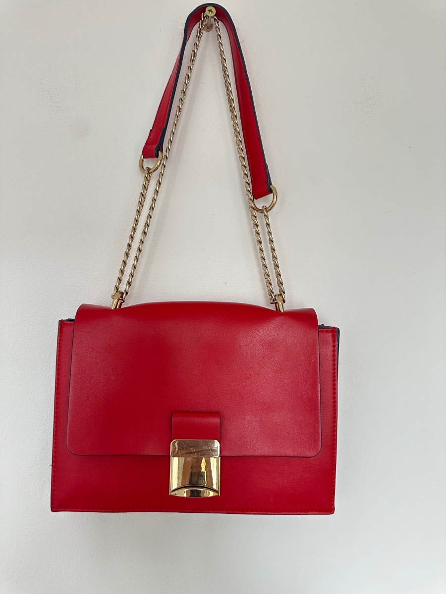 M&S Collection Red Faux Leather Shoulder Bag – Gold Chain Crossbody