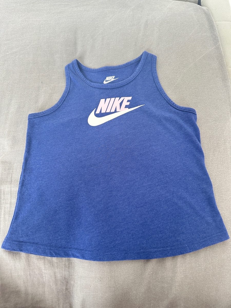 Nike Girls Blue Sleeveless Vest Top Age 6-7 Years Sports Casual Logo Top