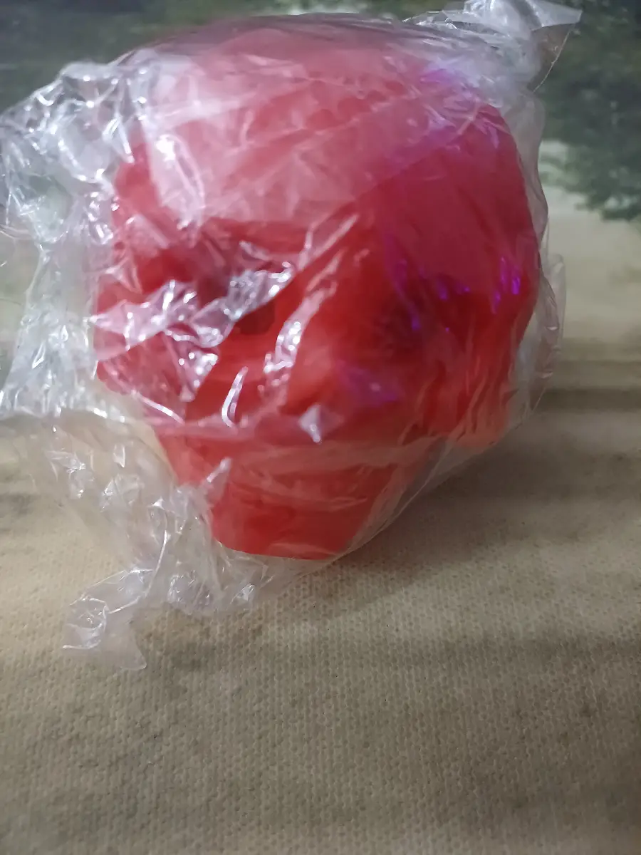 Squeeze skull