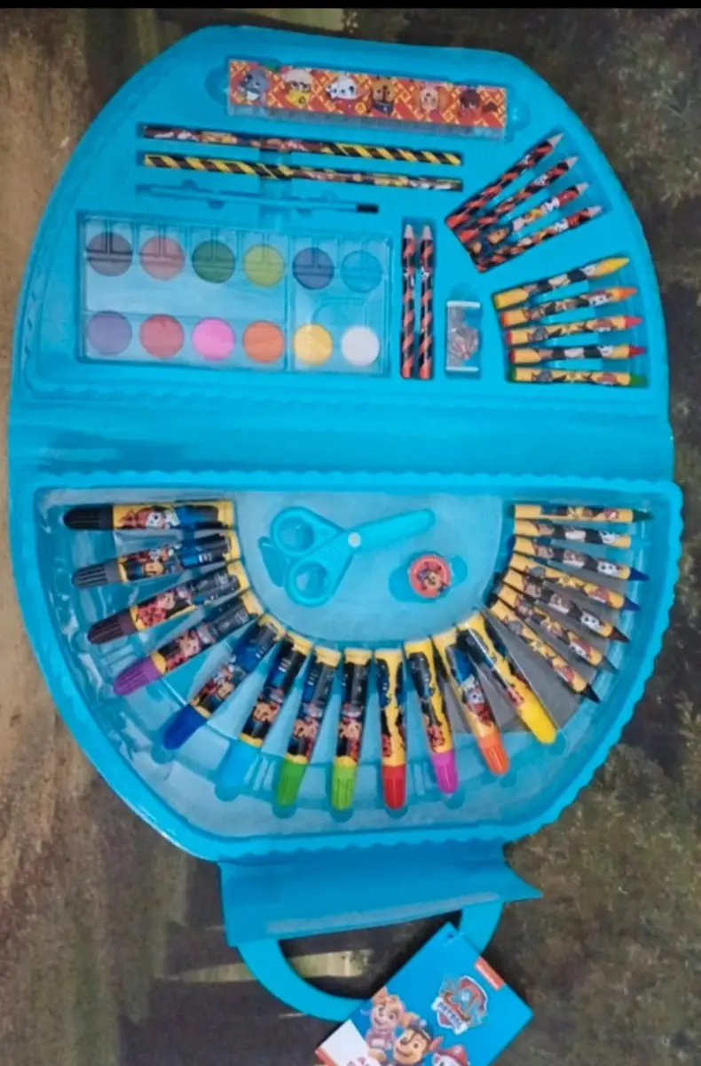 Paw patrol stationary set