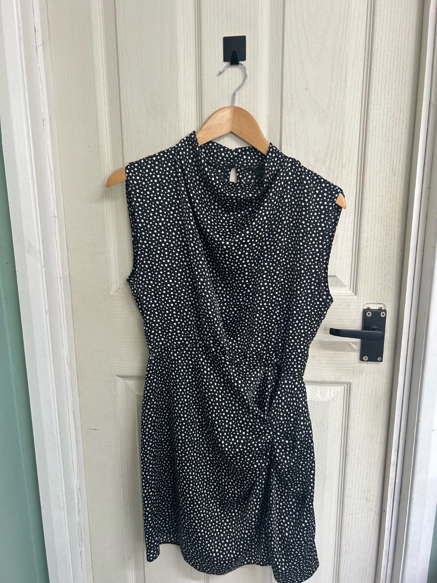New Look Black /White Polka Dot Mini Dress ((6))