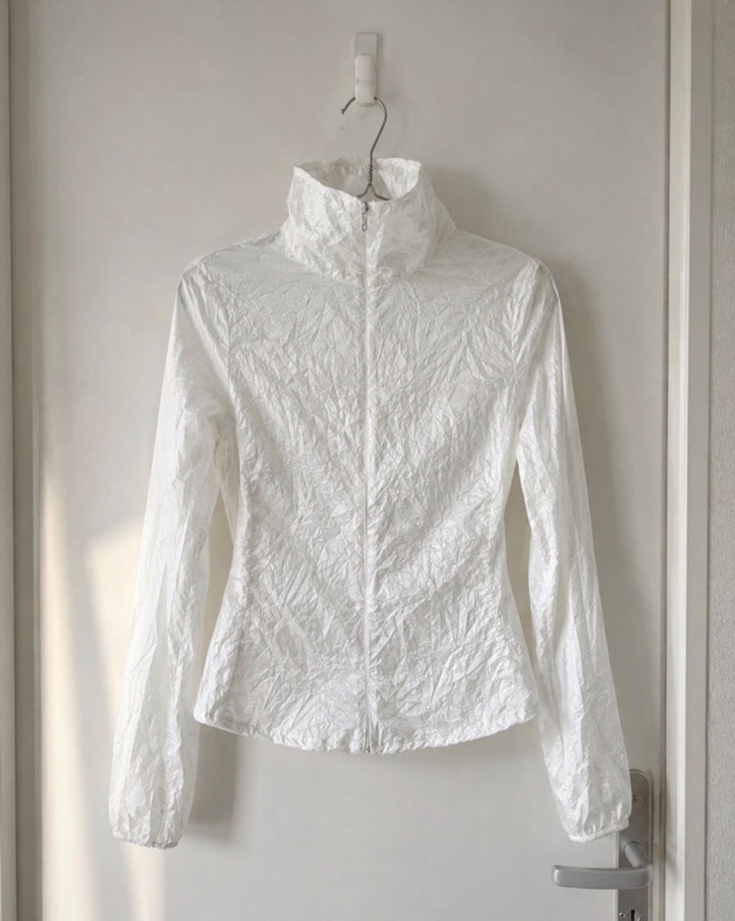 Zara white crinkle high neck turtle neck blouse size xs