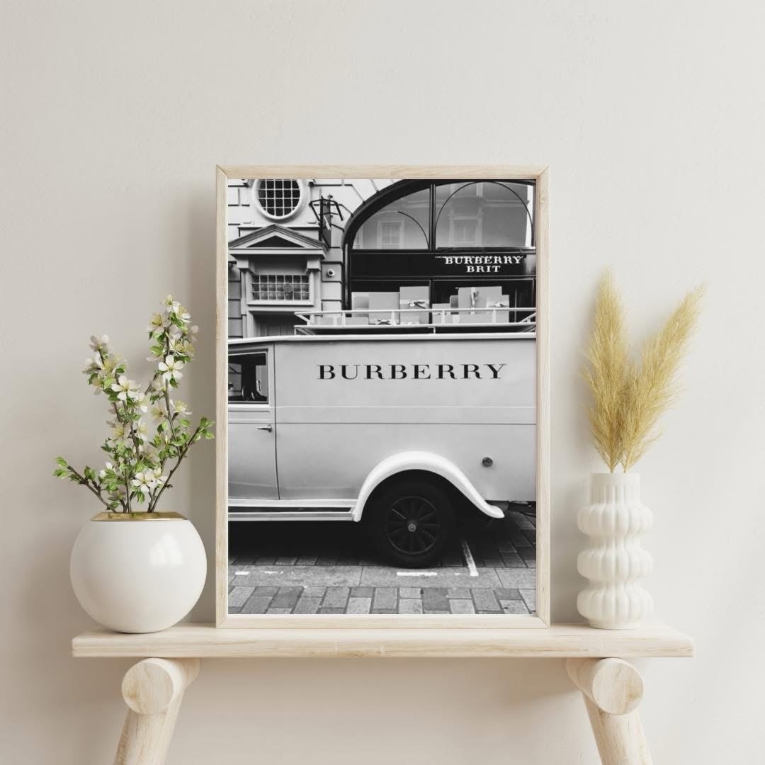 A4 Burberry print
