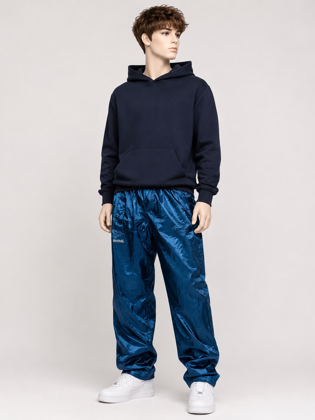 Regatta Outdoors, Black Waterproof Unisex 9 To 10 Years Outdoor Trousers