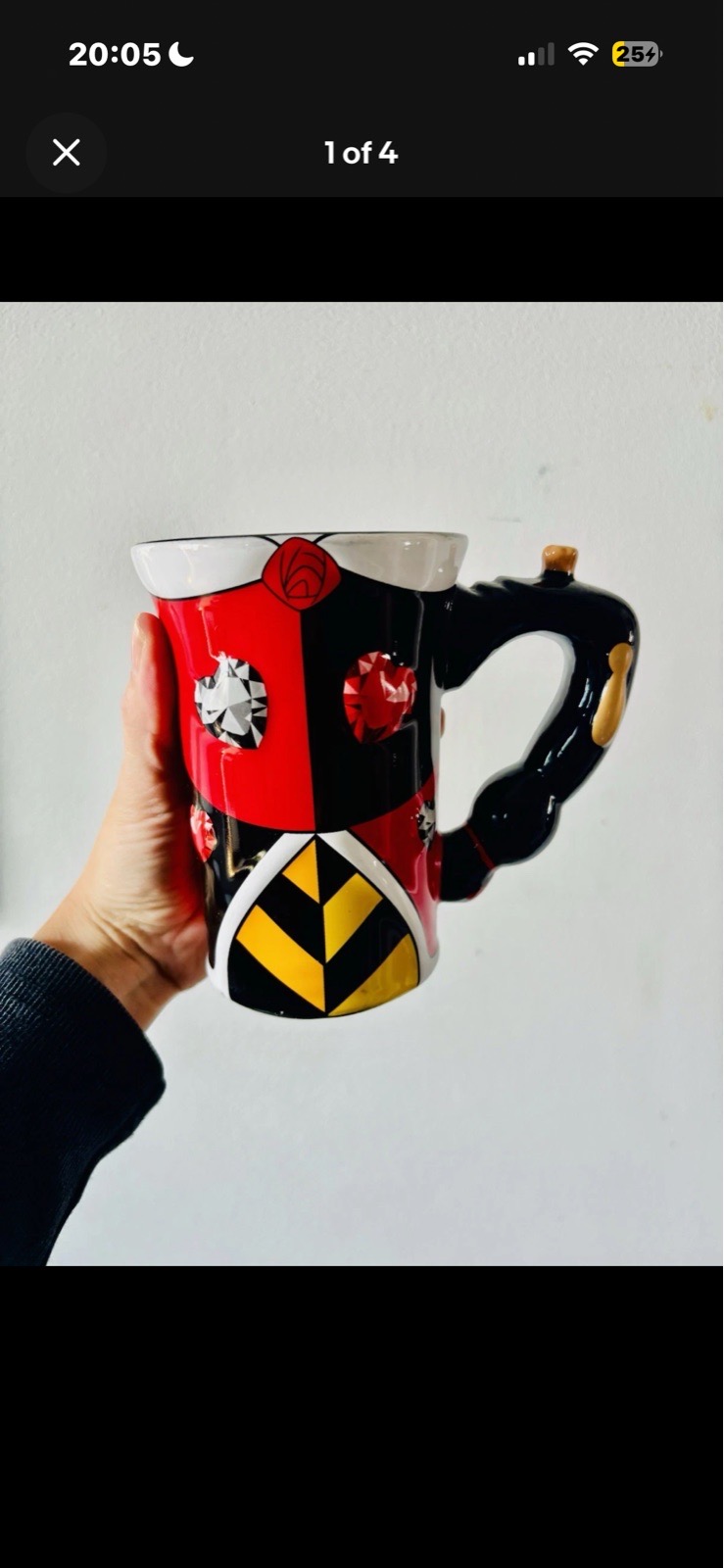 Alice In Wonderland Disney Large Queen Of Hearts Mug