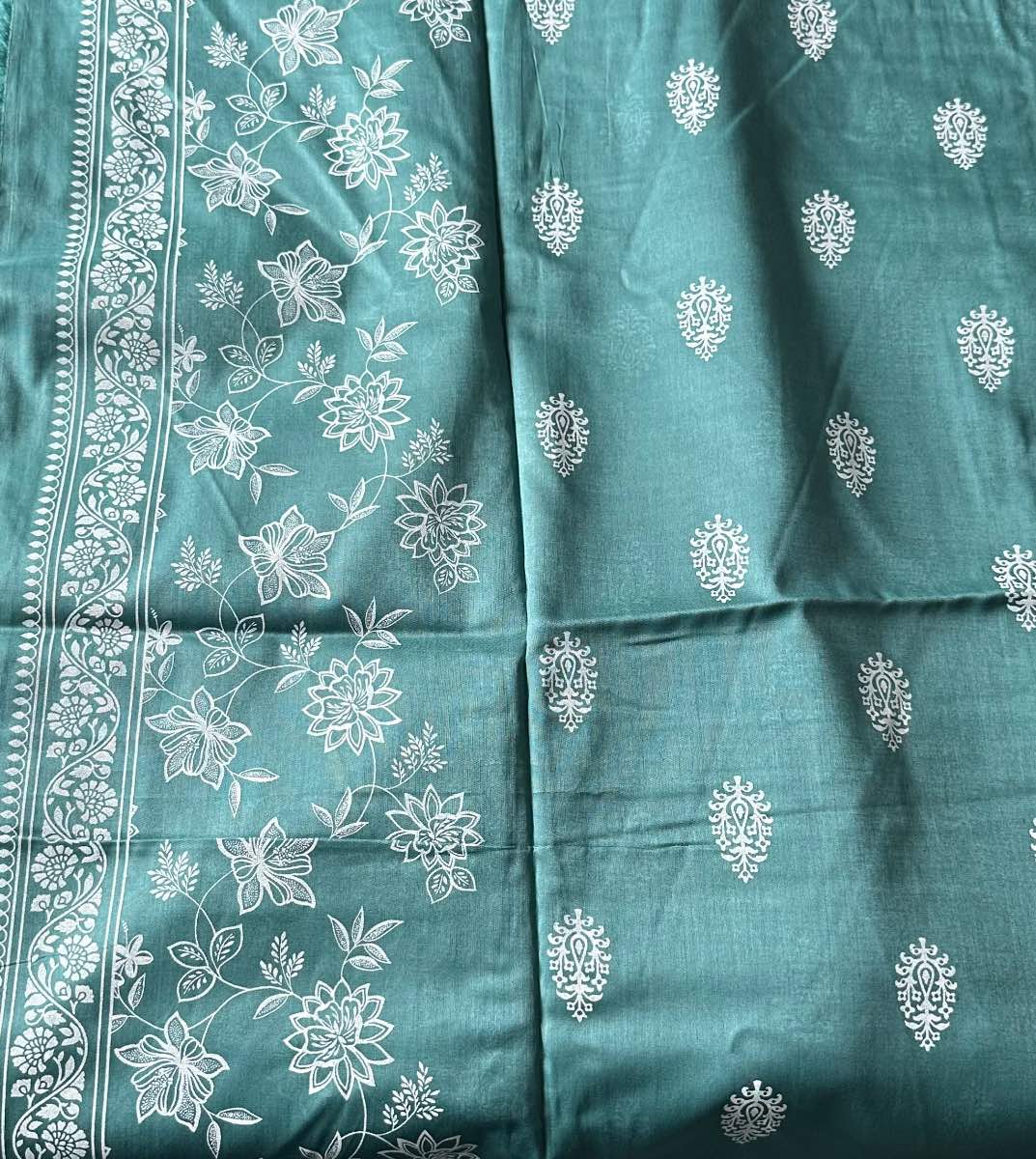 Ladies suit