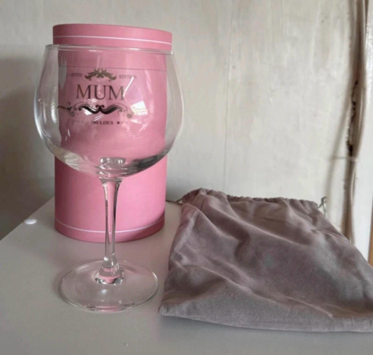 Unwanted Present Insaxa  Gin Glass With Mum on. Bag And Box Included