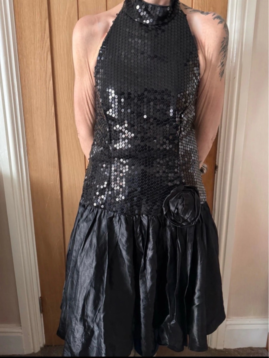 HW Collections halter neck sequin dress - size 14