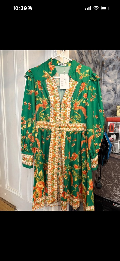New dres