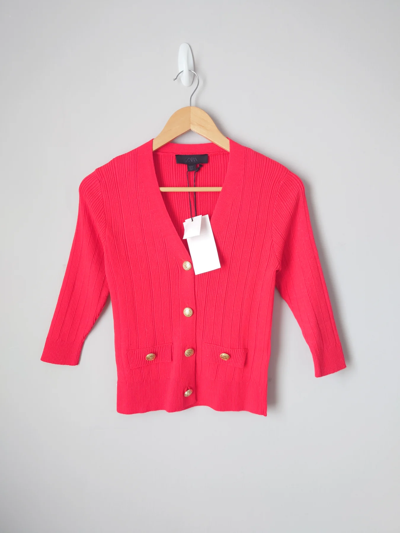 Brand new ribbed cardigan size S