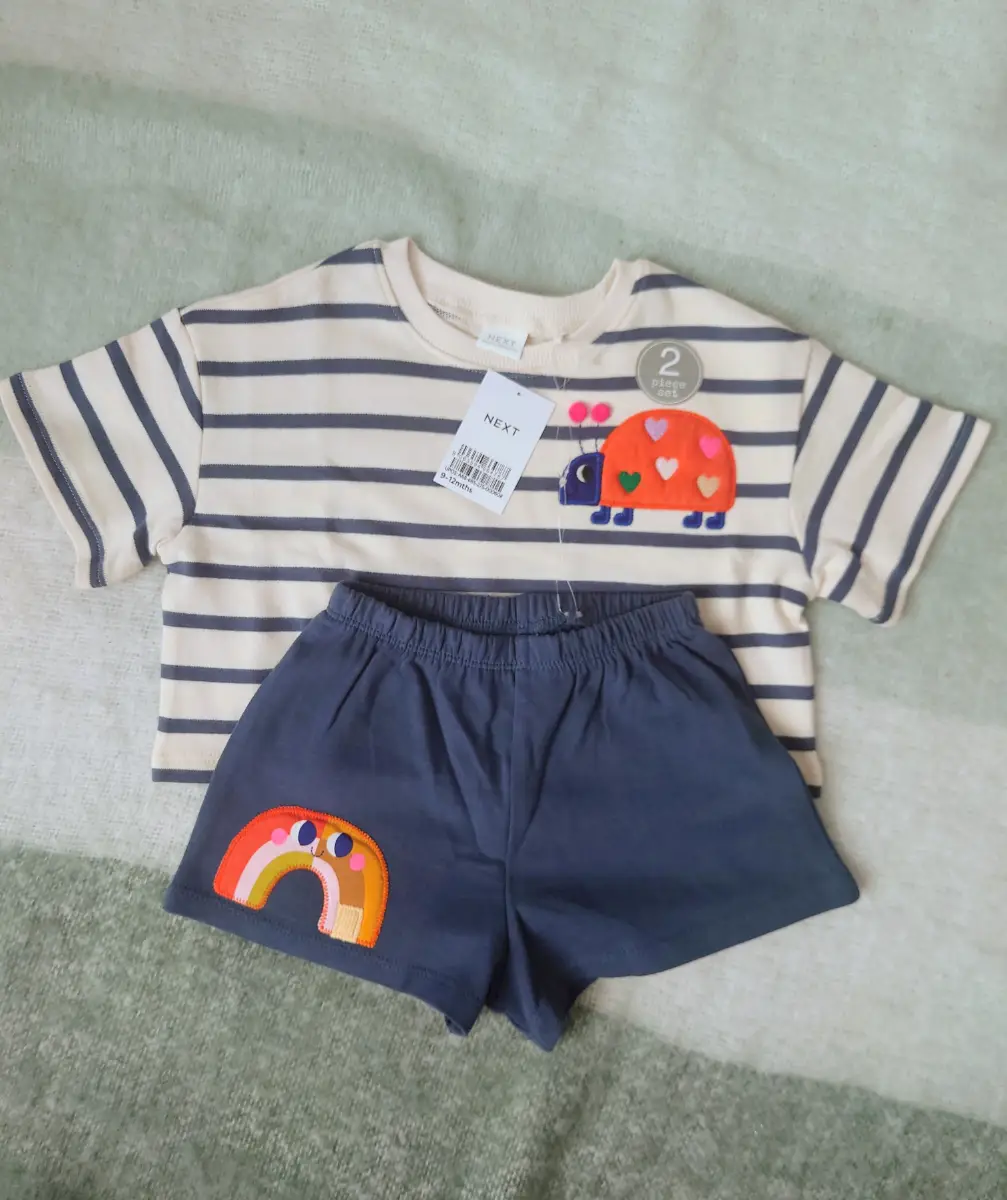 Ladybird top and shorts set size 9-12 months