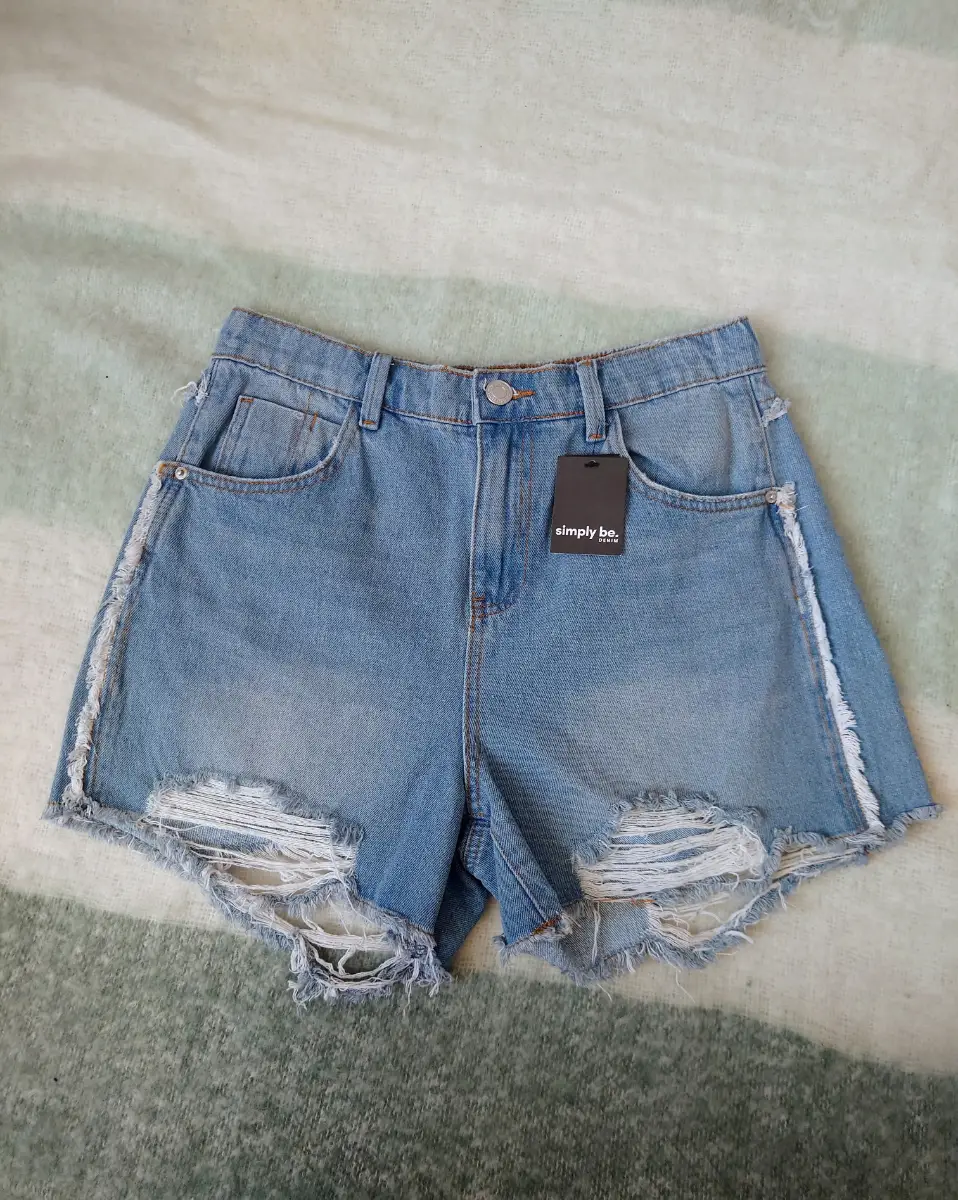 Ribbed denim shorts UK 10