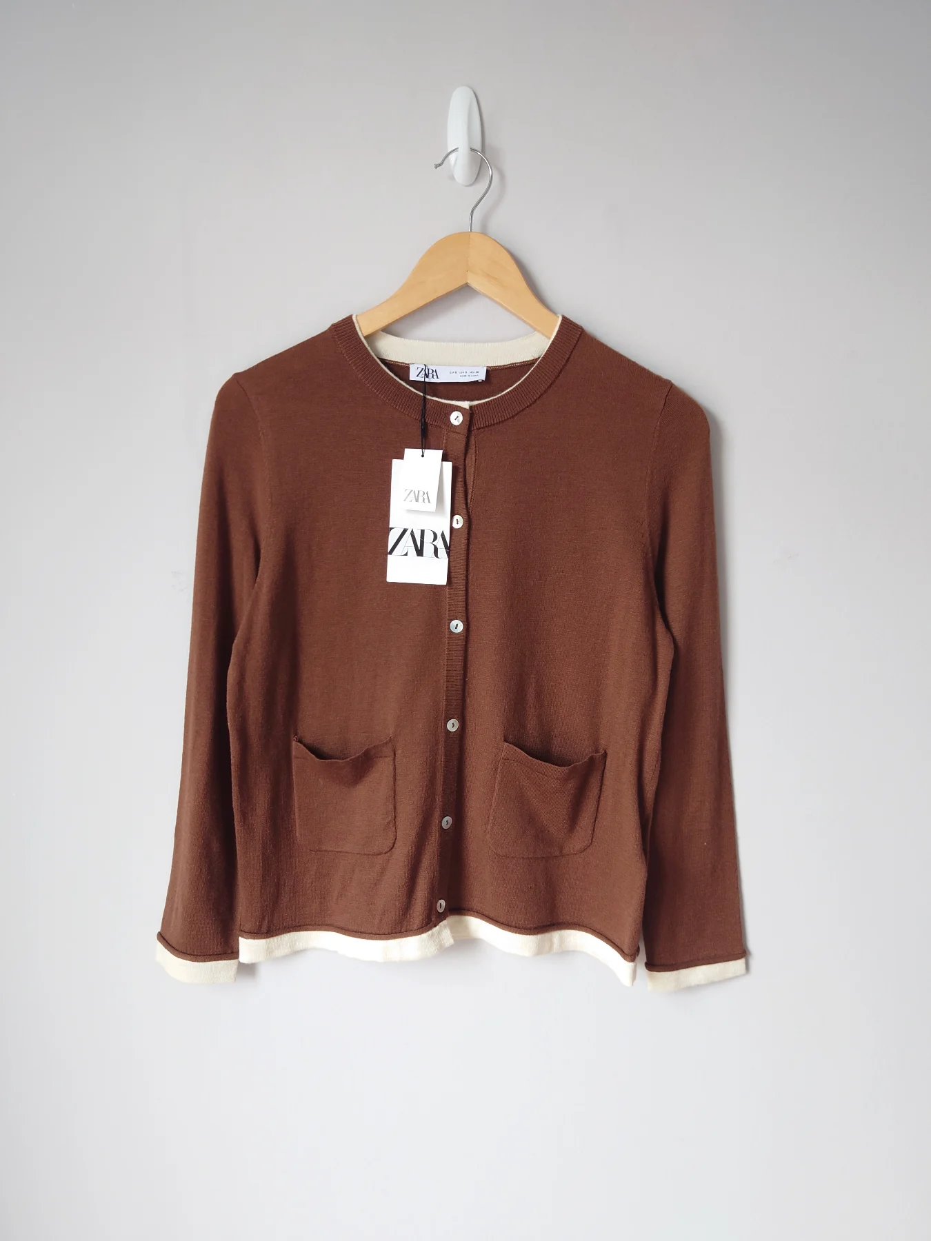 Brand new contrast cardigan size S