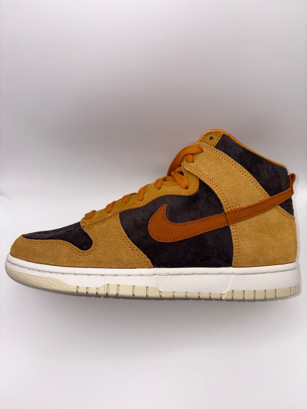 Nike Dunk High PRM Dark Russet UK 6.5 Authentic DD1401-200 Brand New