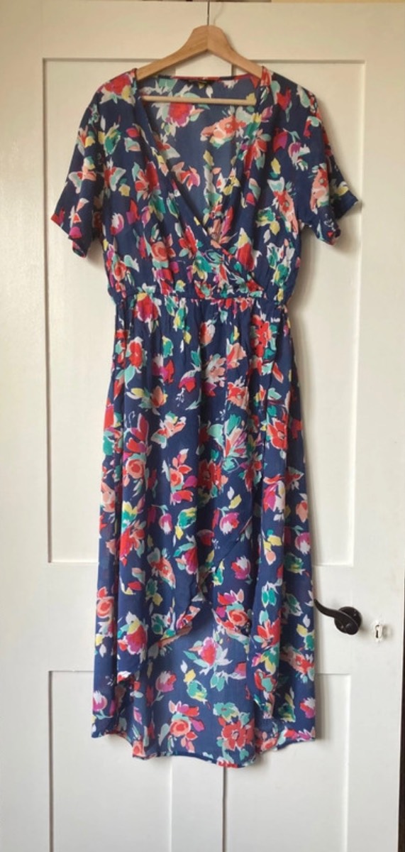 Kaleidoscope blue pink floral short sleeve wrap summer/wedding guest v neck midi dress size 12.