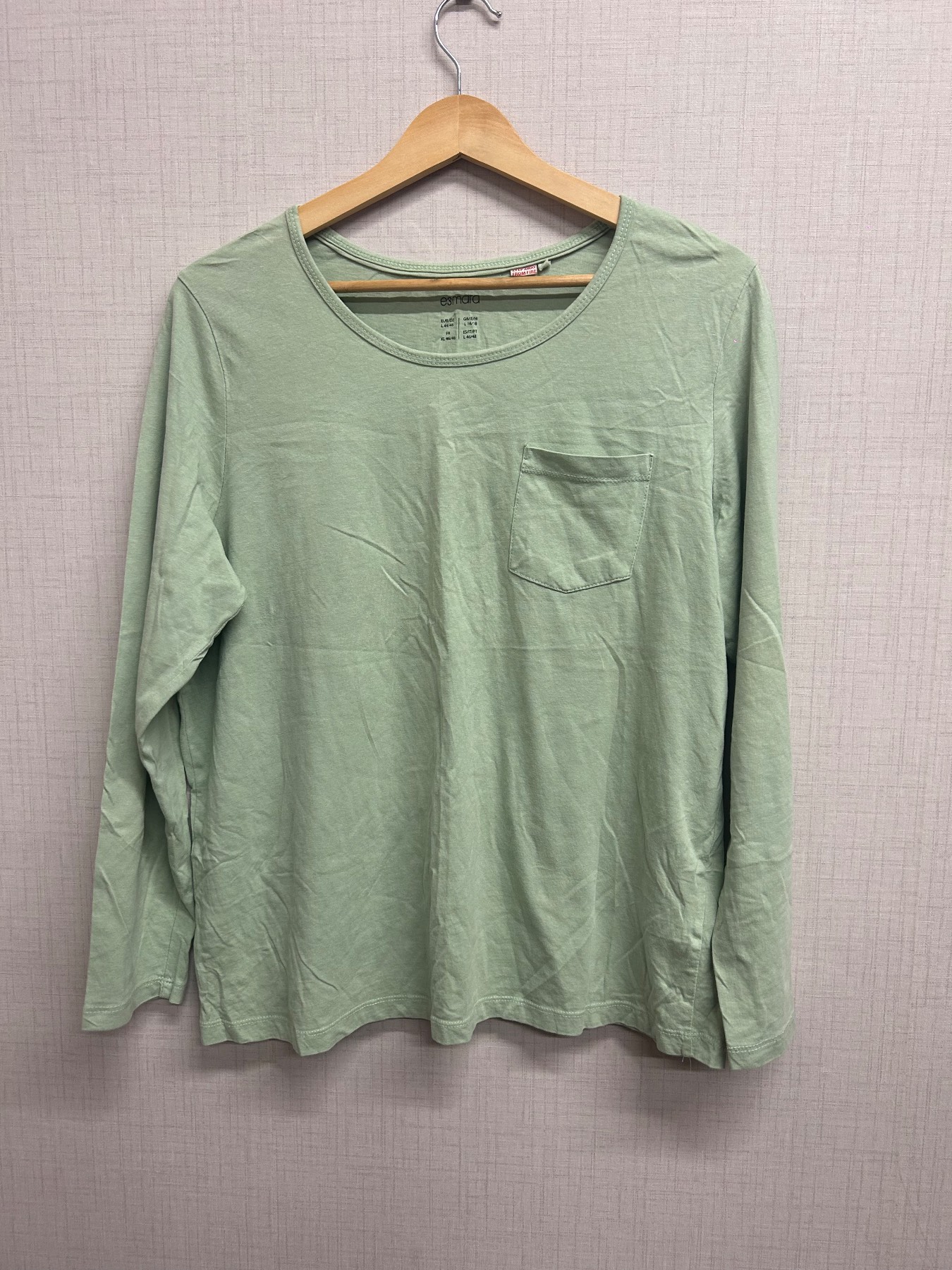 Esmara Womens Sage Green Long Sleeve Top T-Shirt Chest Pocket Size 16 18 L Cotton